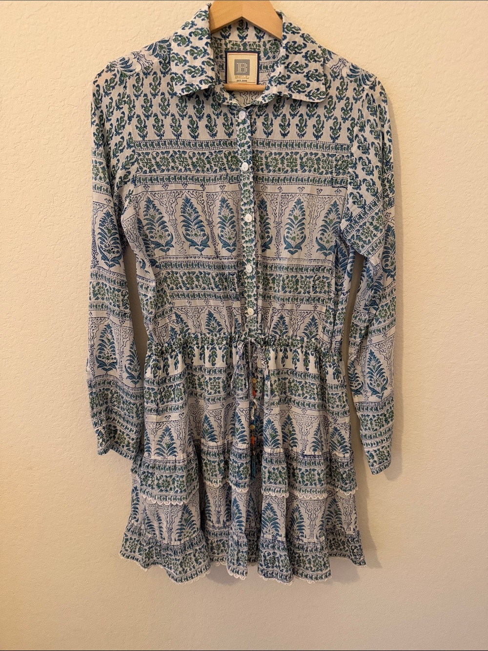 NWOT BELL by Alicia Bell Adele Flounce Mini Dress Blue Green Motif M
